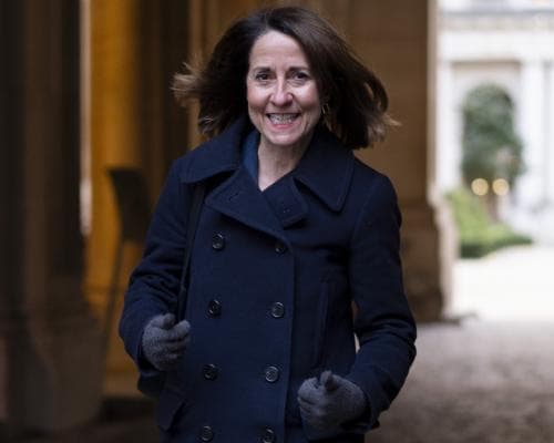 "UK Seizes AI Opportunity with £500m Fund, Ignoring Cybersecurity Concerns"